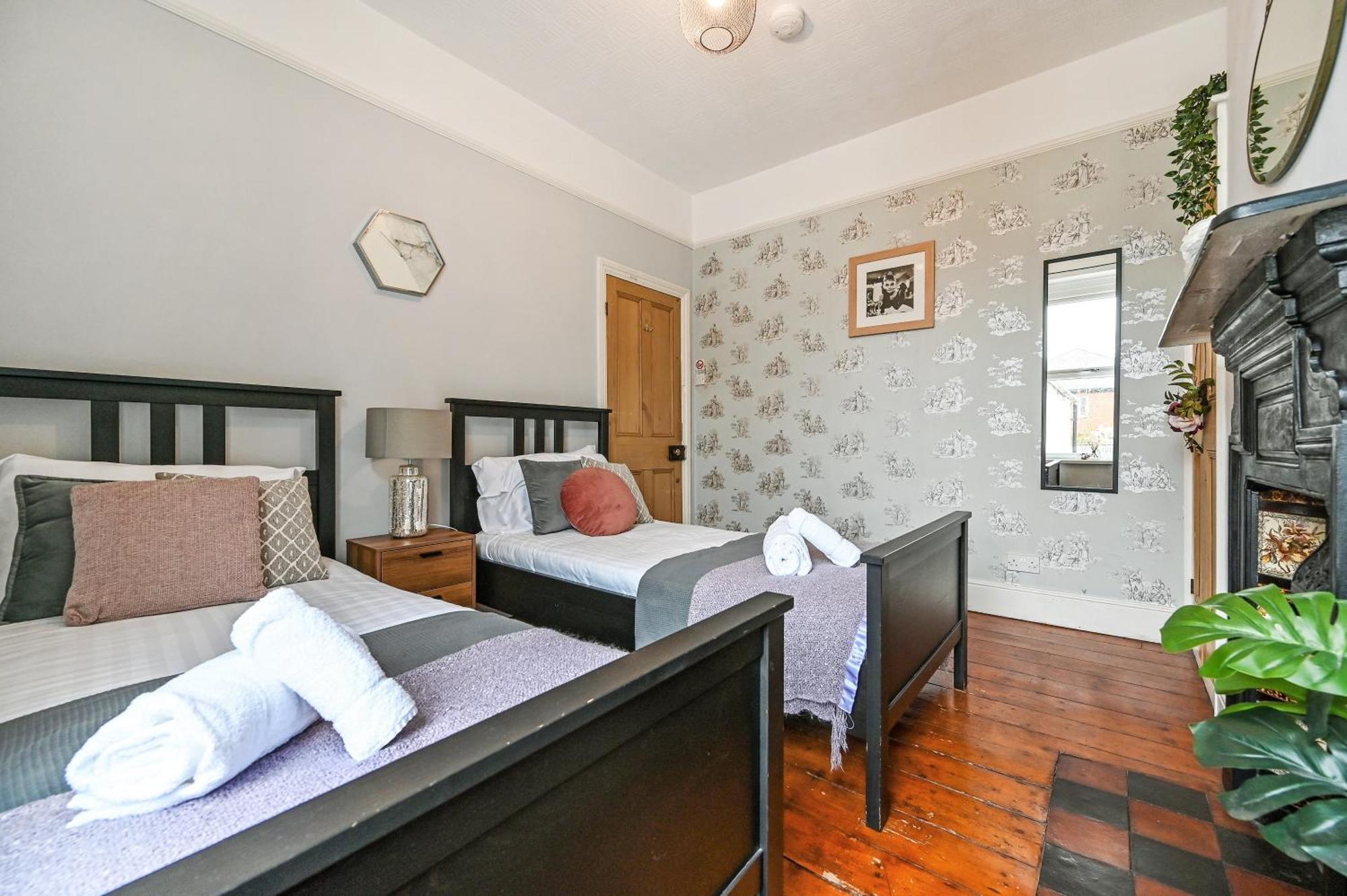 הוילה קארדיף Beautiful Townhouse, Great Location - Pet Friendly מראה חיצוני תמונה